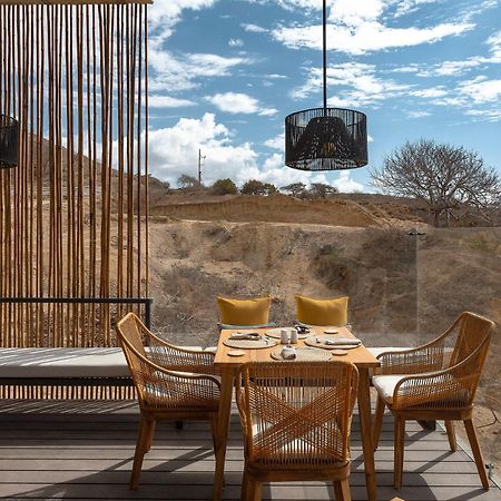 Eolia Sustainable Design Hotel Манта Екстериор снимка