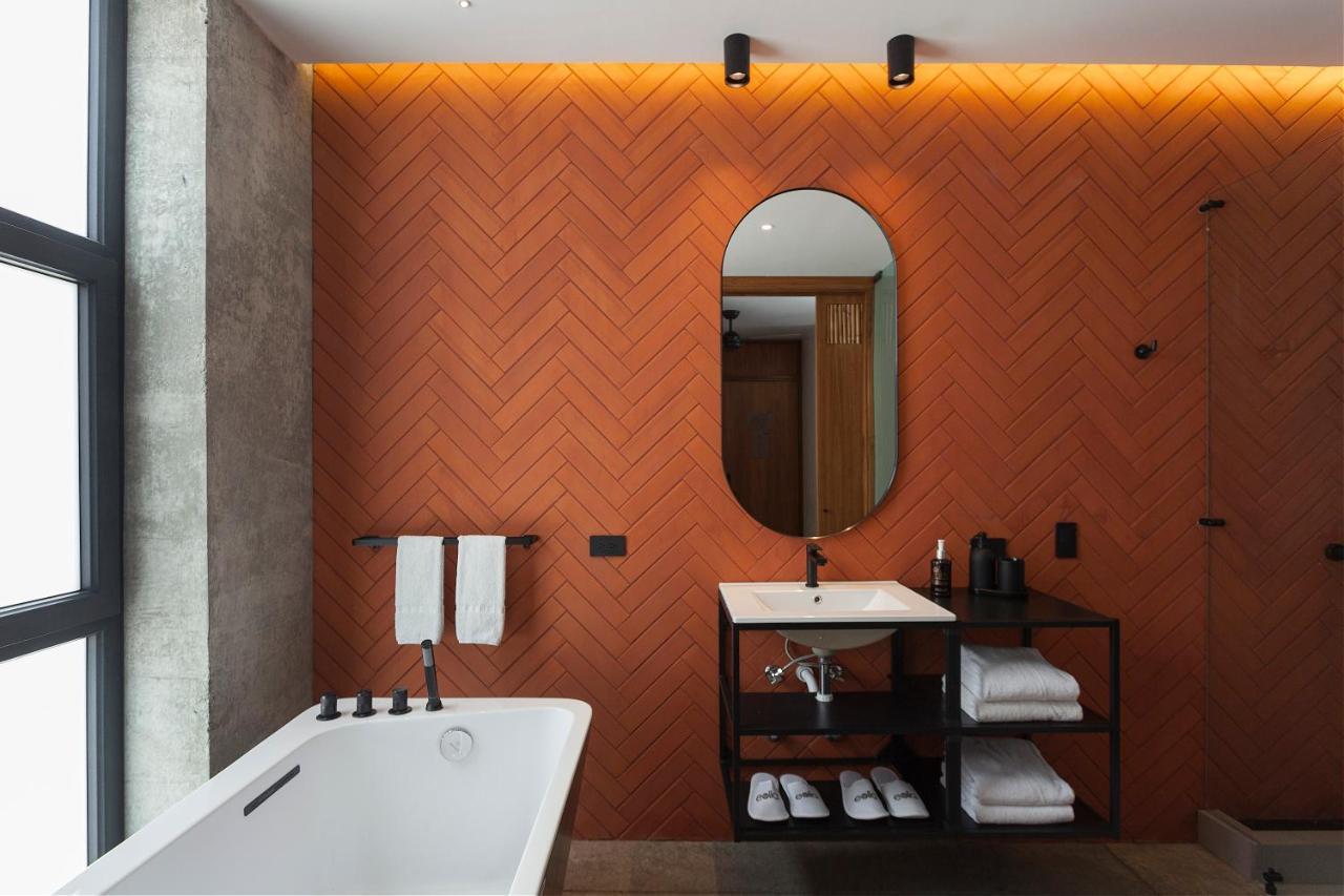 Eolia Sustainable Design Hotel Манта Екстериор снимка