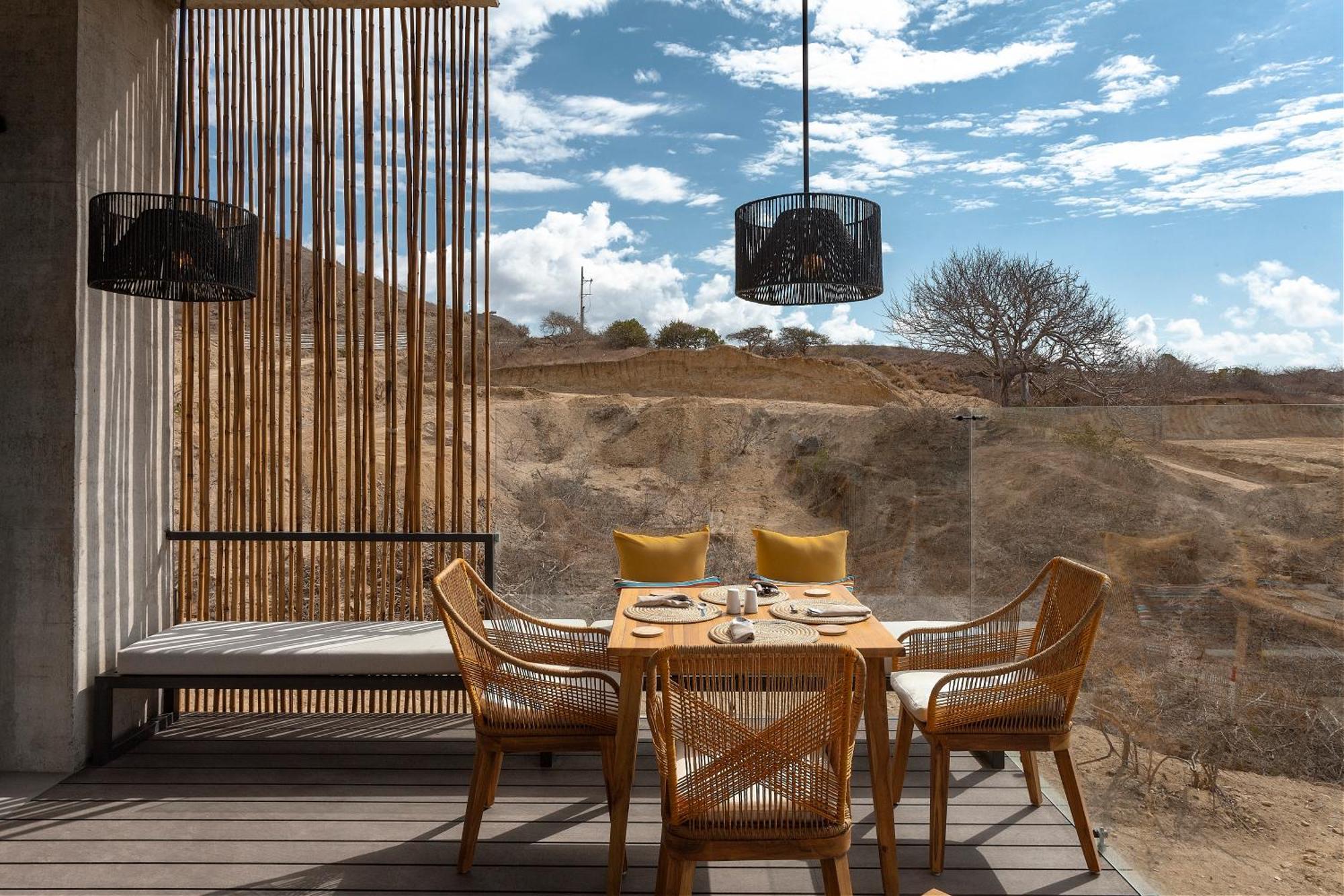 Eolia Sustainable Design Hotel Манта Екстериор снимка