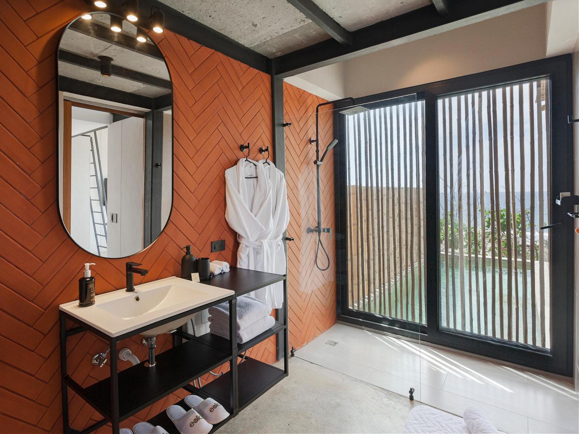 Eolia Sustainable Design Hotel Манта Екстериор снимка